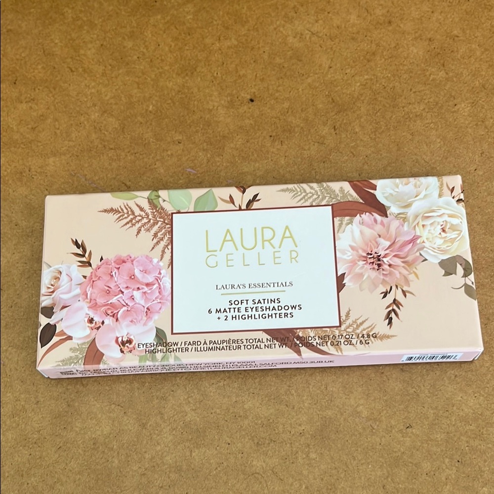 🌸 Laura Geller Floral Soft Satins Eyeshadow Set w 2 highlighters